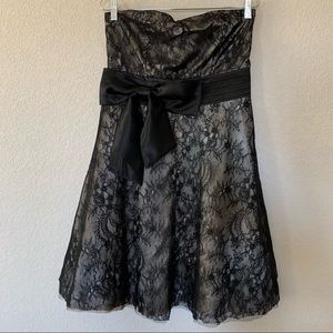 New Look Lace Strapless Dress